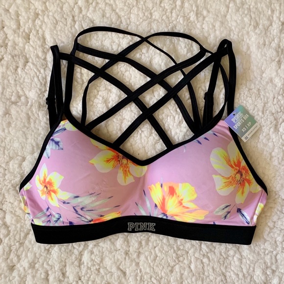 🔥SALE🔥VS PINK Ultimate Strappy Push Up Sport Bra - Picture 4 of 11